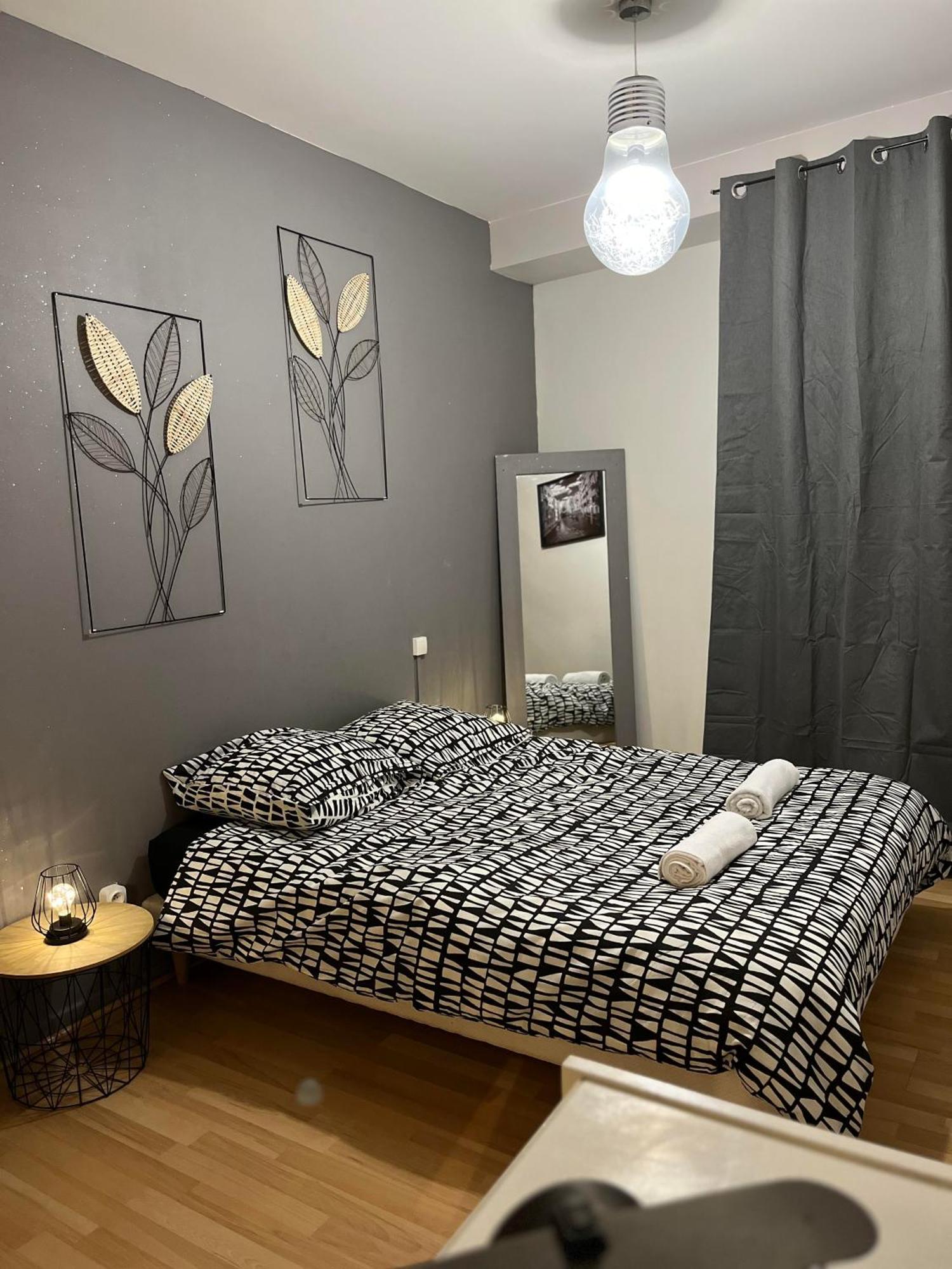 Apartment L'industriel , T2 Hyper Centre Cosy